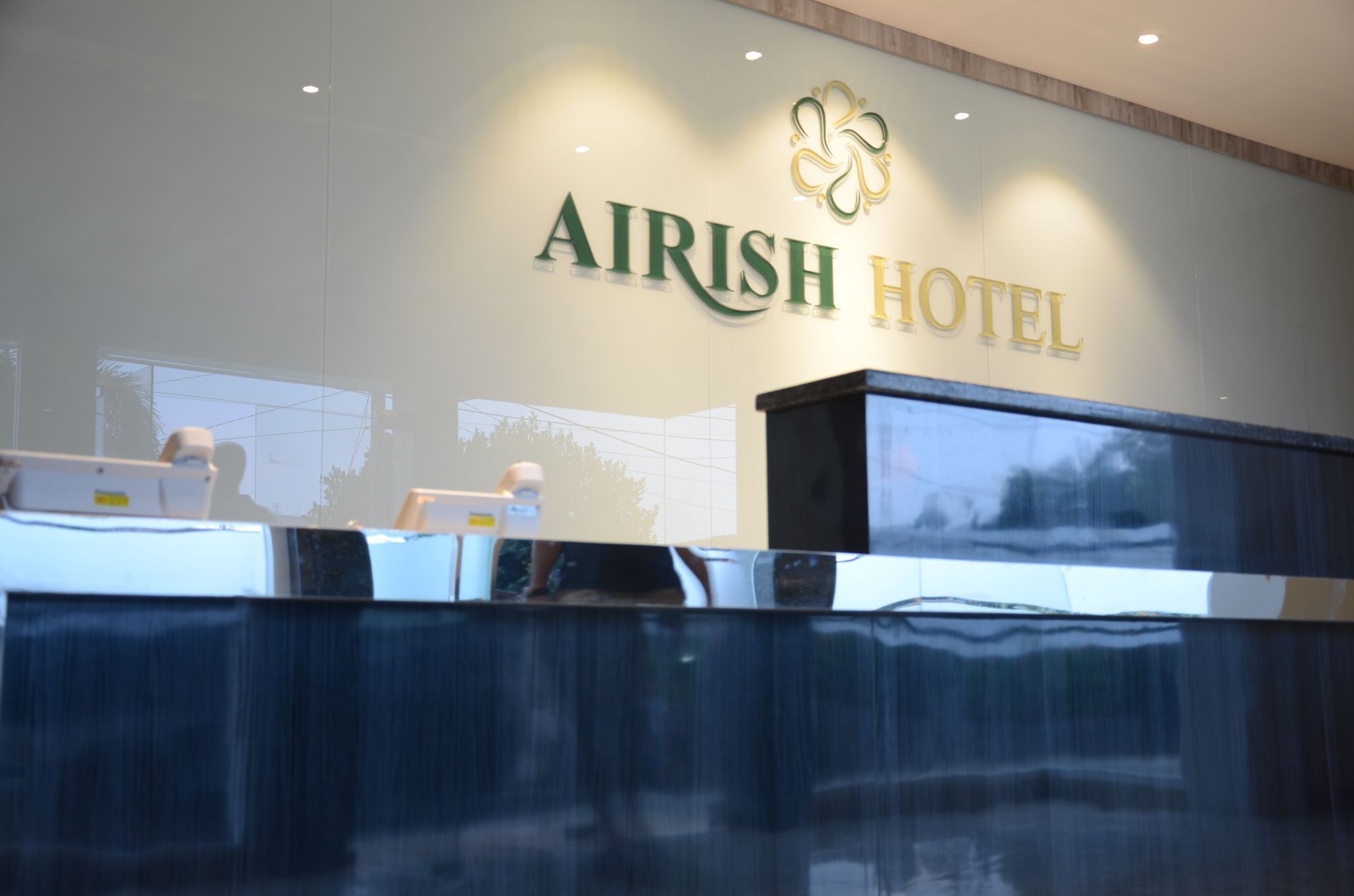 Airish Hotel Palembang Eksteriør billede